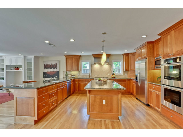 10225 Carmen Road Cupertino, CA 95014 - Photo 11 of 25 Gallery Image 11