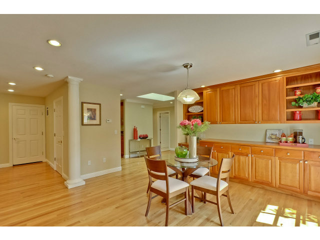10225 Carmen Road Cupertino, CA 95014 - Photo 13 of 25 Gallery Image 13
