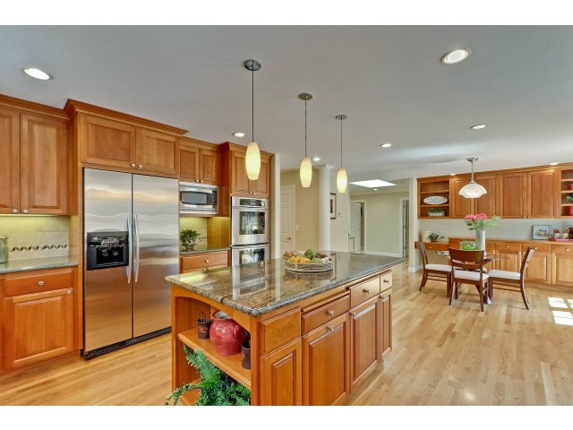 10225 Carmen Road Cupertino, CA 95014 - Photo 17 of 25 Gallery Image 17