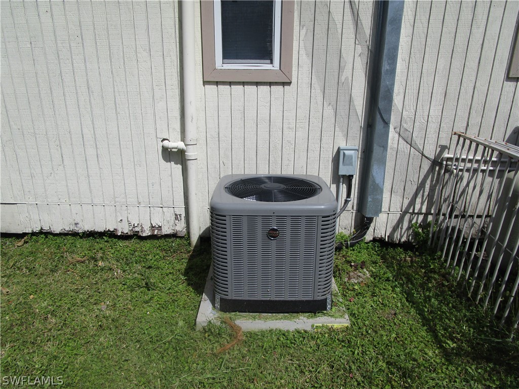 15790 Pine Ridge Road Fort Myers, FL 33908 - Photo 7 of 17 a view of a small garden
