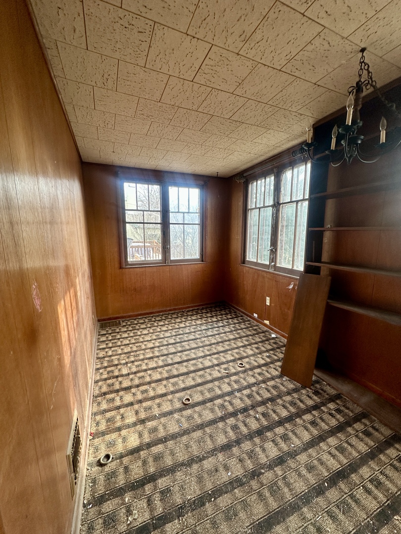 2508 Isabella Street Evanston, IL 60201 - Photo 5 of 12