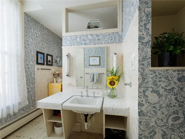 $415,000 | 535 John Street, Clayton, NY 13624