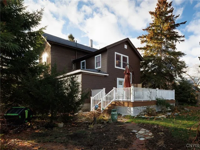 $415,000 | 535 John Street, Clayton, NY 13624