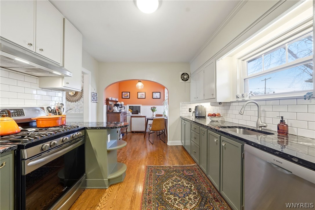 44 Kenton Road Tonawanda, NY 14217 - Photo 12 of 41 Kitchen