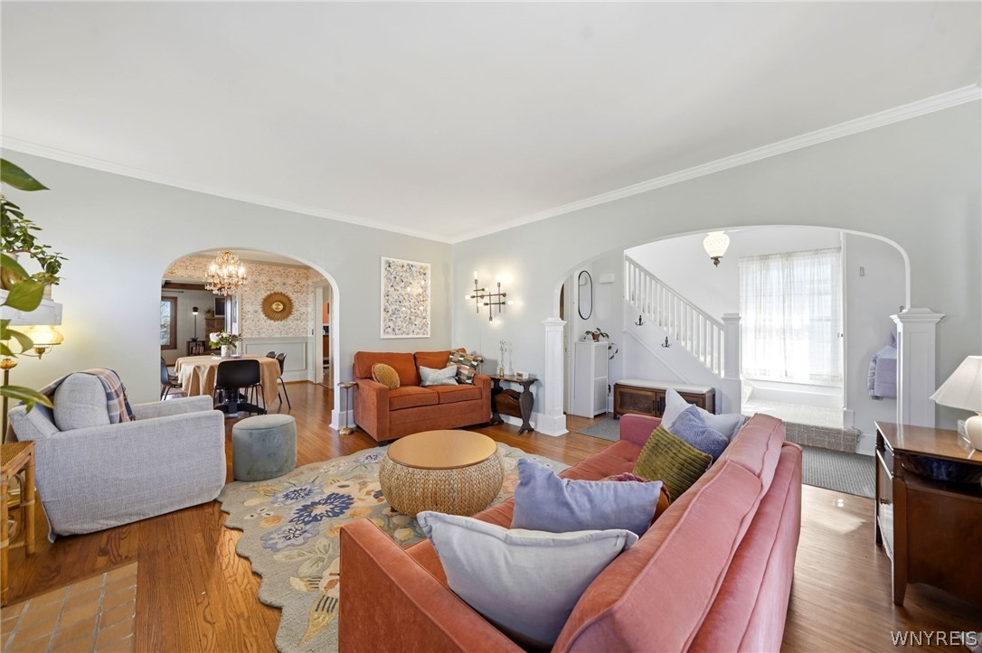 44 Kenton Road Tonawanda, NY 14217 - Photo 9 of 41 Living Room