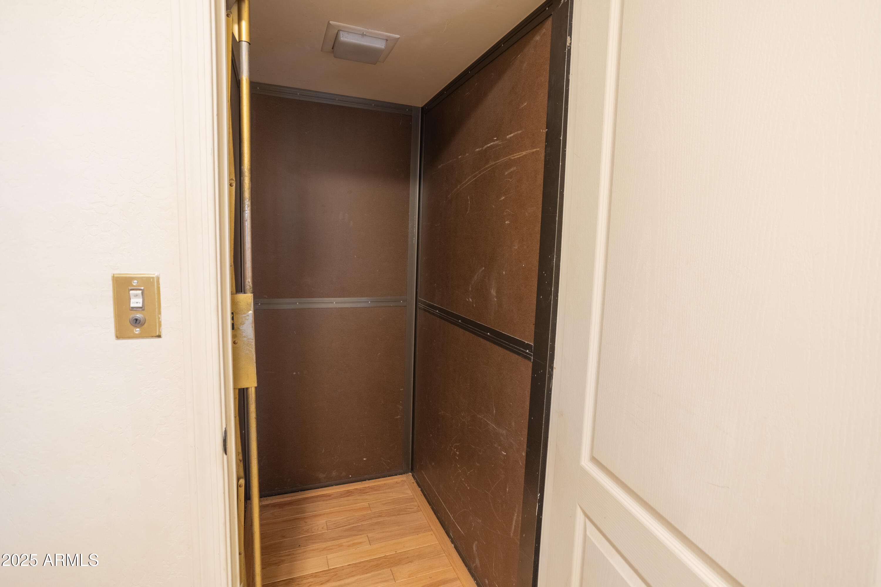 902 Rim Road Lakeside, AZ 85929 - Photo 23 of 55 Elevator
