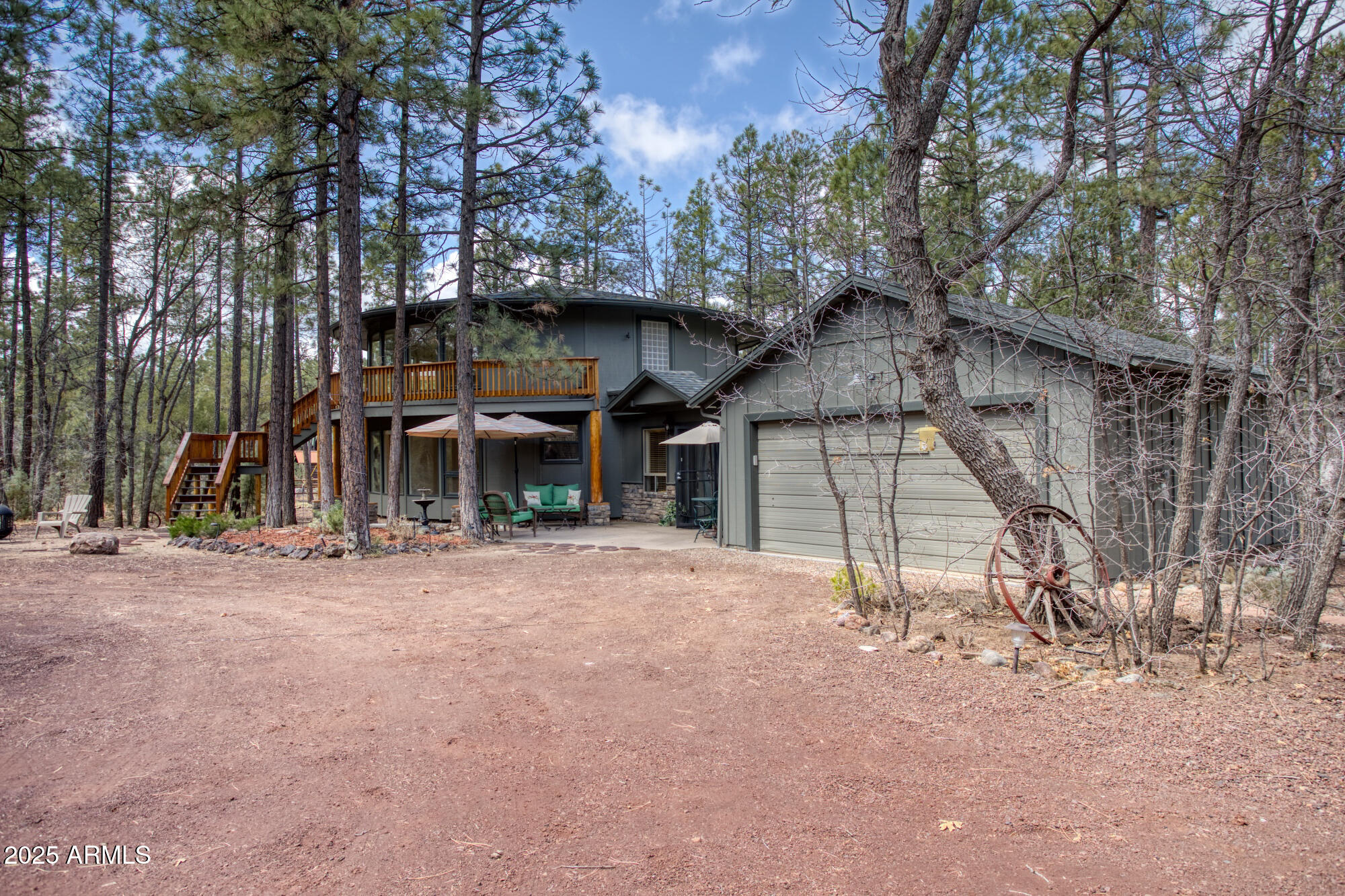 902 Rim Road Lakeside, AZ 85929 - Photo 37 of 55 2 car garage