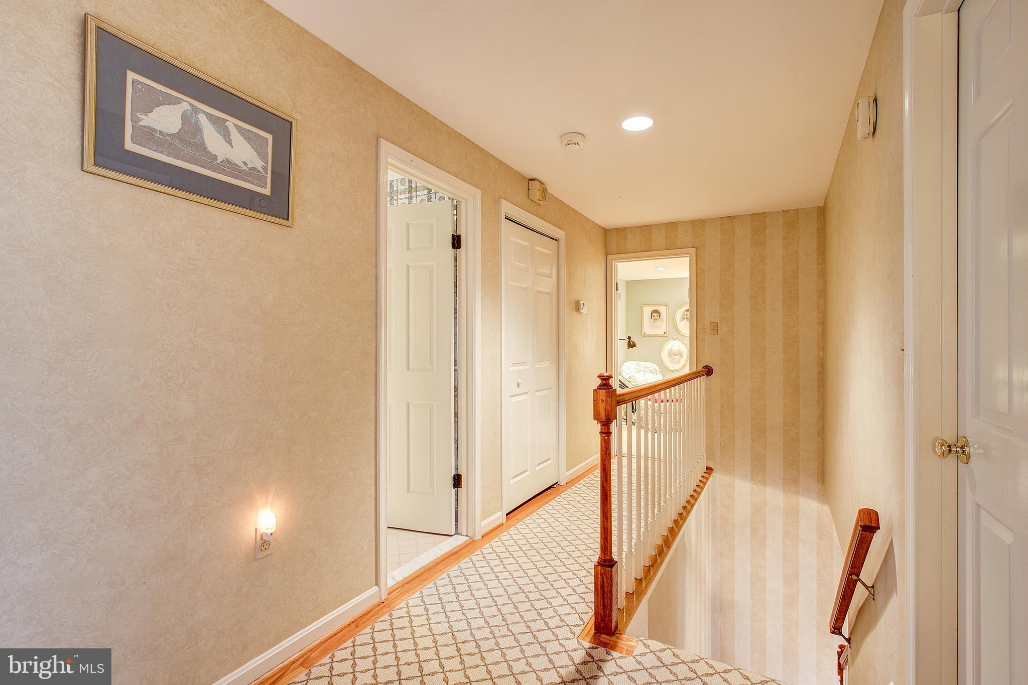 9605 Persimmon Tree Road Potomac, MD 20854 - Photo 17 of 32 Upstairs