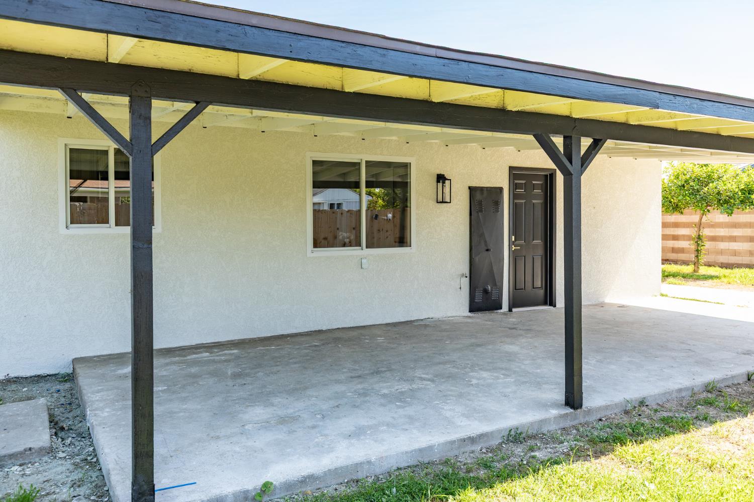 1185 East Evening Glow Circle Reedley, CA 93654 - Photo 36 of 42