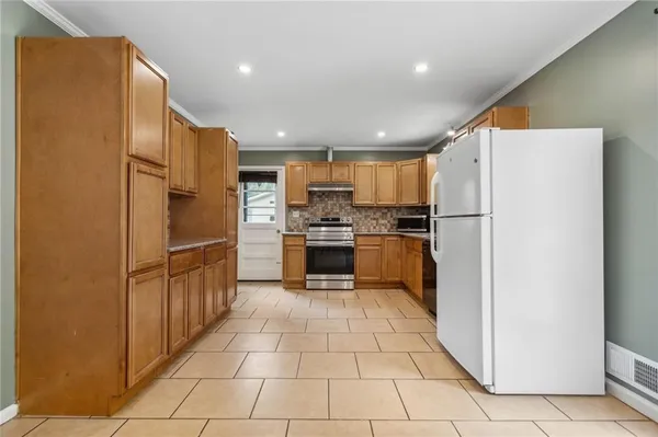 $2,000 | 2985 Dodson Drive, East Point, GA 30344