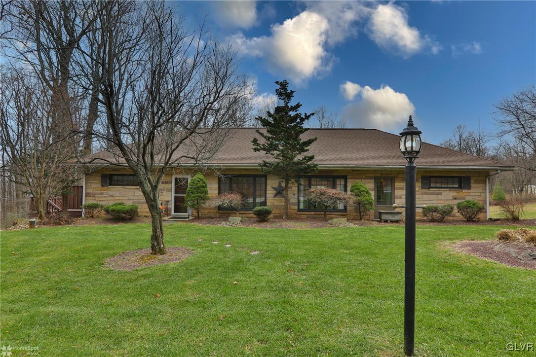 3152 Honeysuckle Road Bethlehem, PA 18015 - Photo 3 of 47 Gallery Image 3