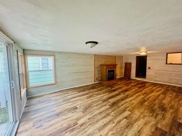 $94,000 | 2007 Court Street, Slayton, MN 56172