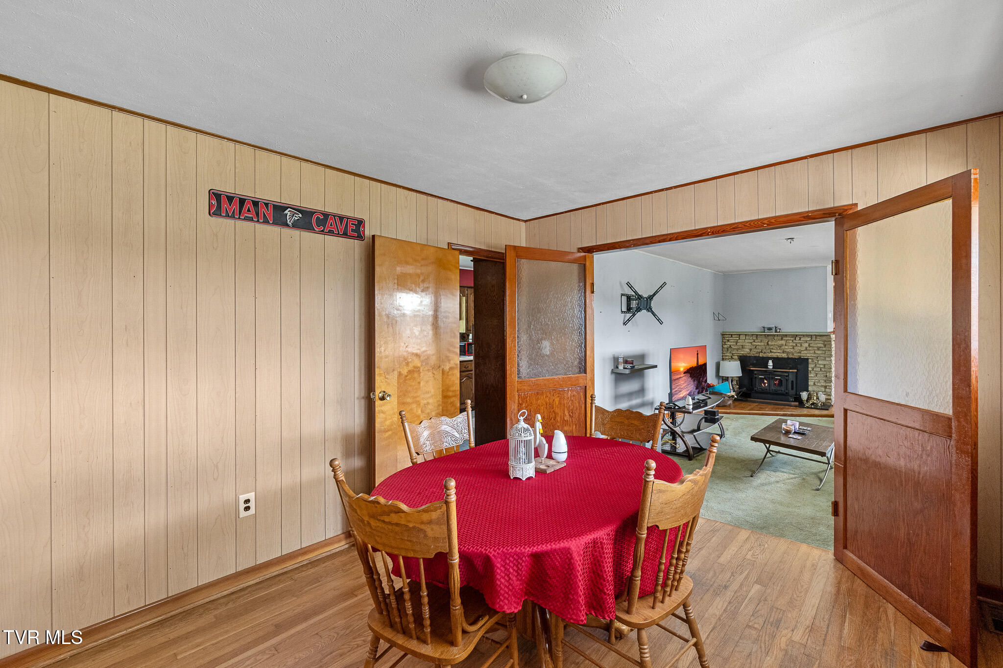 110 Johnson Street Greeneville, TN 37745 - Photo 9 of 24 110 Diningroom 1