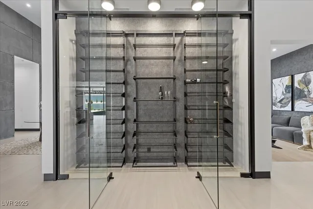 $9,595,000 | 38 Skybird Court, Las Vegas, NV 89135