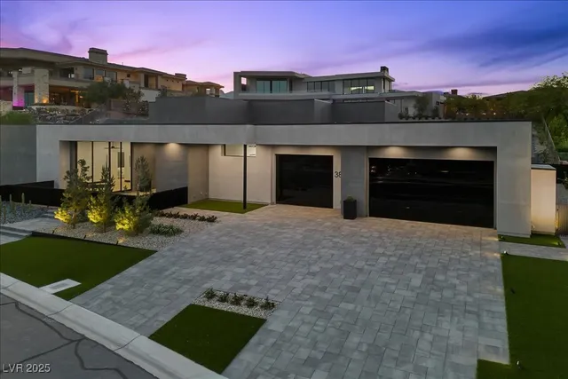 $9,595,000 | 38 Skybird Court, Las Vegas, NV 89135