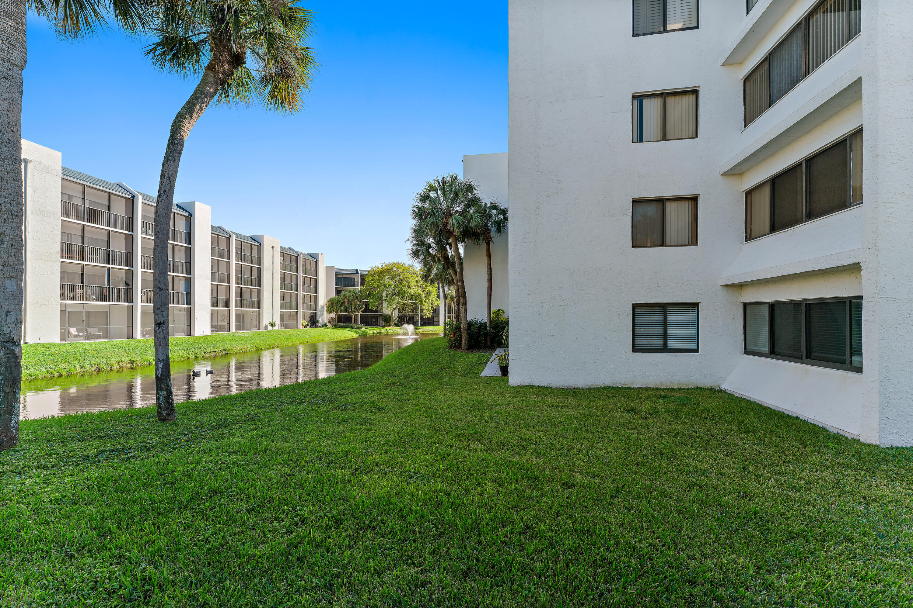 1605 Highway 1, Unit D101 Jupiter, FL 33477 - Photo 29 of 36 042-1605SUS1-D101-Jupiter-FL-FULL