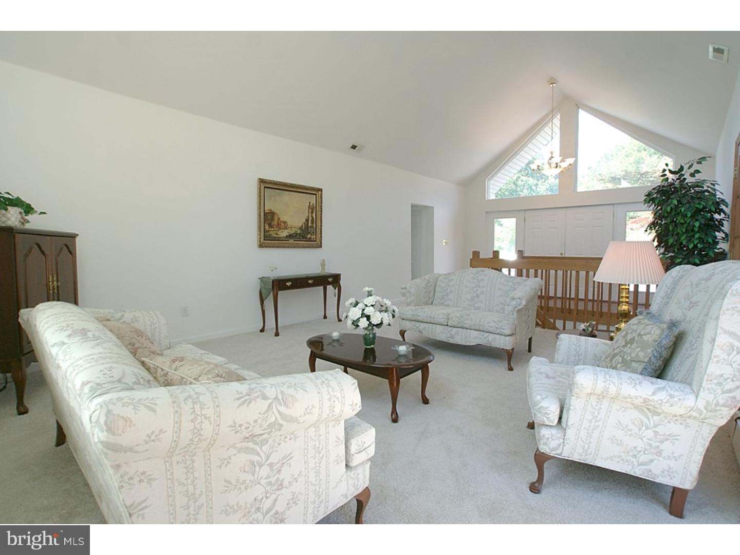 272 Arneys Mt Road Pemberton, NJ 08068 - Photo 3 of 25 Living Room