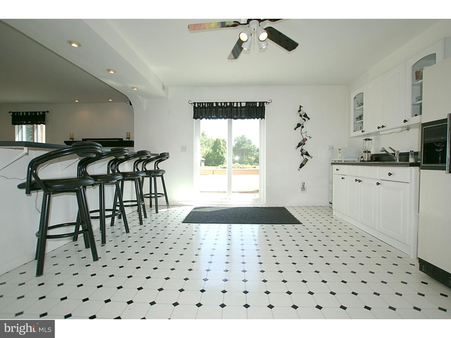 272 Arneys Mt Road Pemberton, NJ 08068 - Photo 8 of 25 Wet Bar