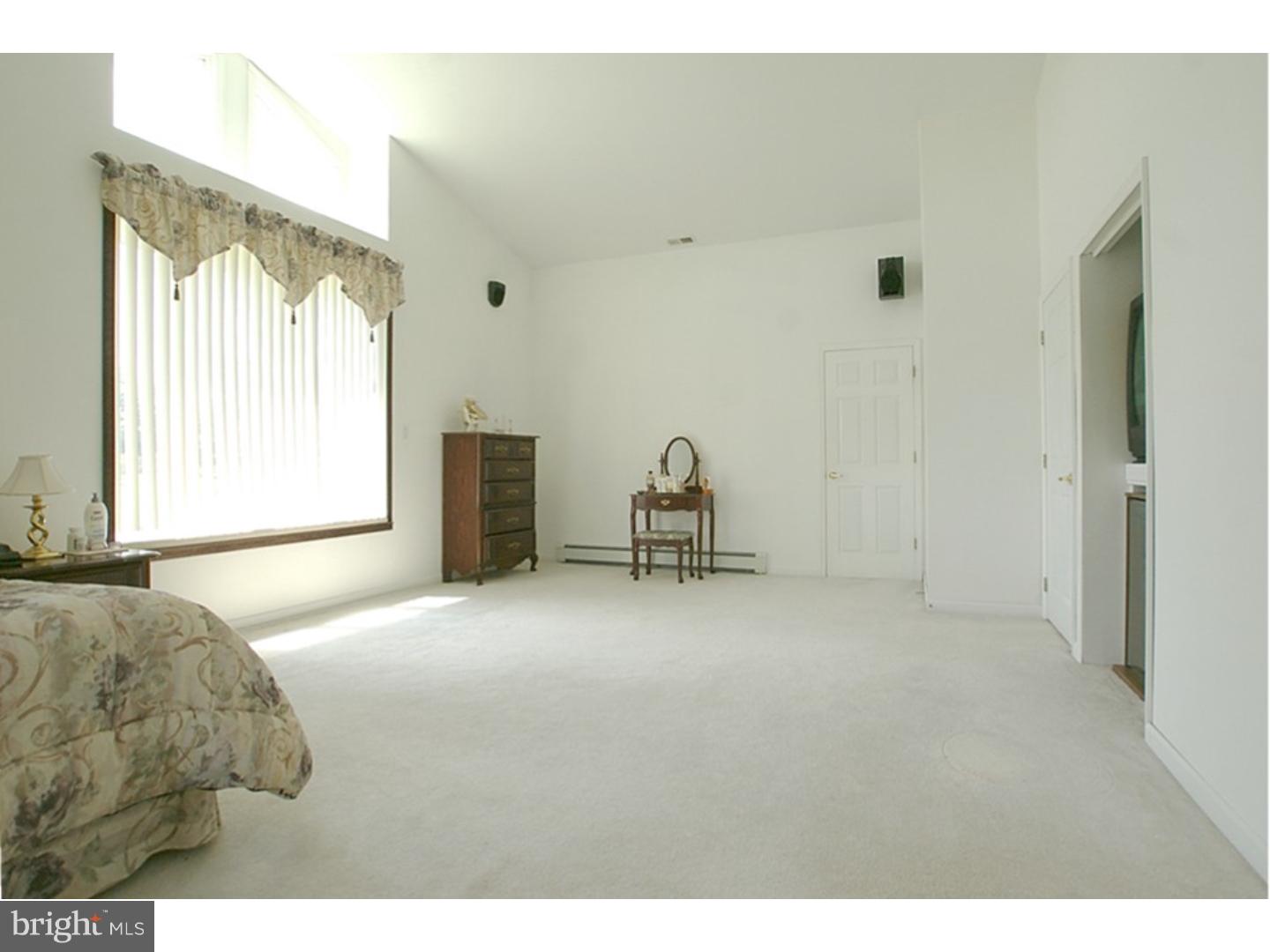 272 Arneys Mt Road Pemberton, NJ 08068 - Photo 10 of 25 Master Bedroom