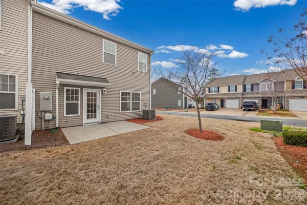 $2,000 | 7333 Adare Mews Road, Charlotte, NC 28217