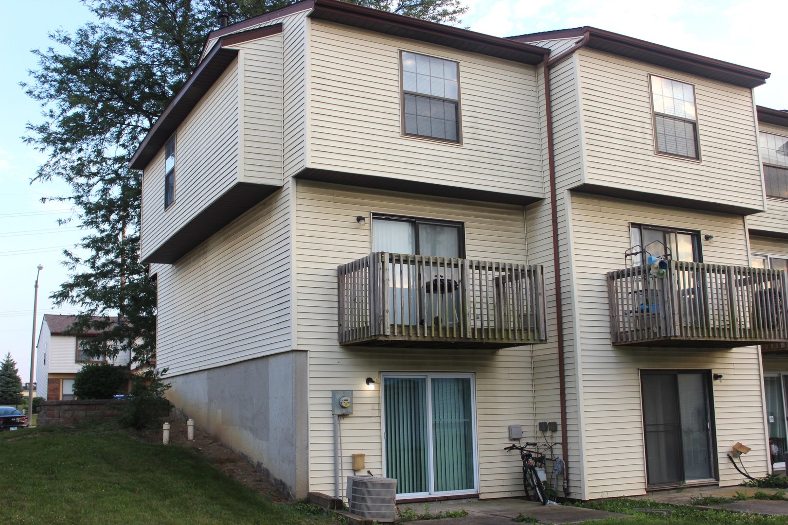 700 North Adelaide Street, Unit 112 Normal, IL 61761 - Photo 2 of 22 Gallery Image 2