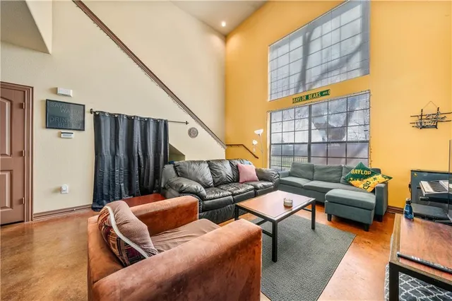 $235,000 | 2410 South 2nd Street, Unit 841, Waco, TX 76706