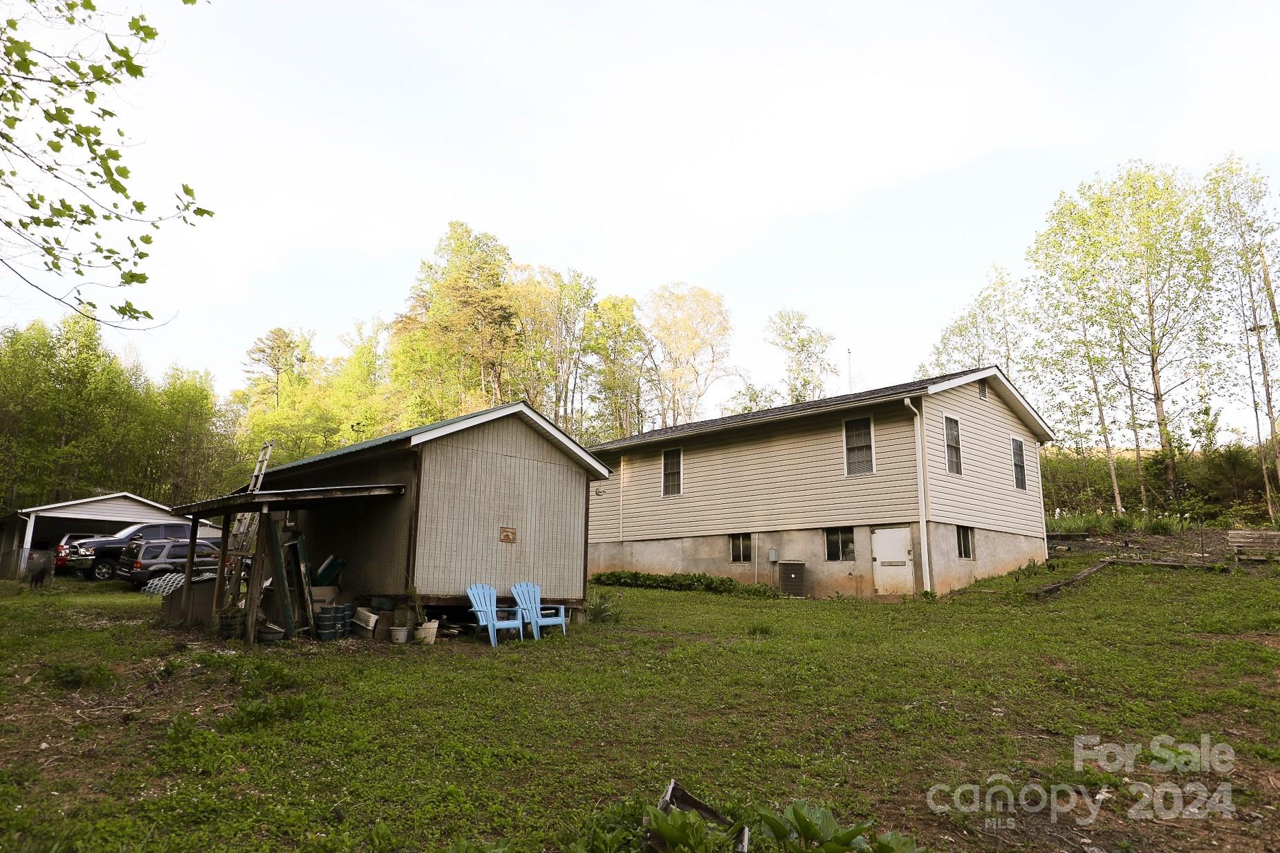 246 Condrey Road, Unit 9 10 Marion, NC 28752 - Photo 3 of 16 Gallery Image 3