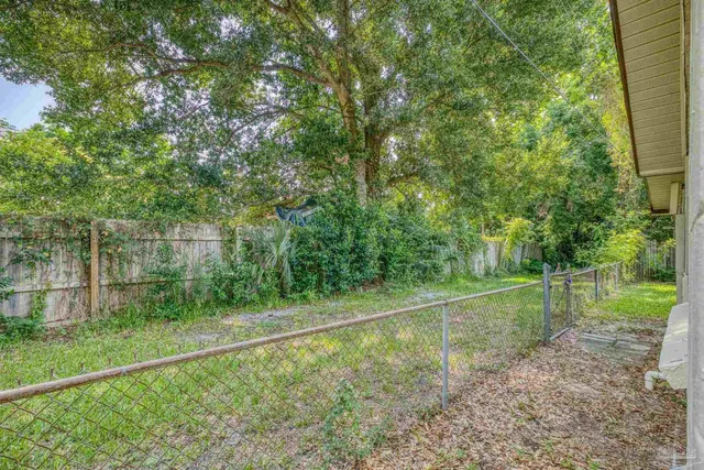 a black and white photo of a