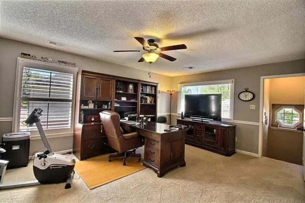 $3,950 | 2345 Linkenholt Drive, Collierville, TN 38017