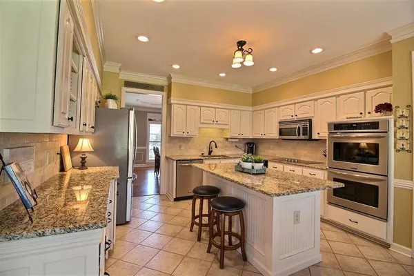 $3,950 | 2345 Linkenholt Drive, Collierville, TN 38017