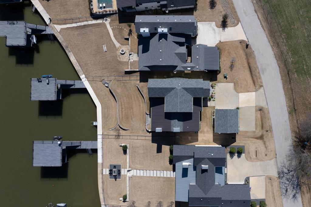 2545 Homestead Court Tool, TX 75143 - Photo 39 of 39 an aerial view of residential houses with outdoor space