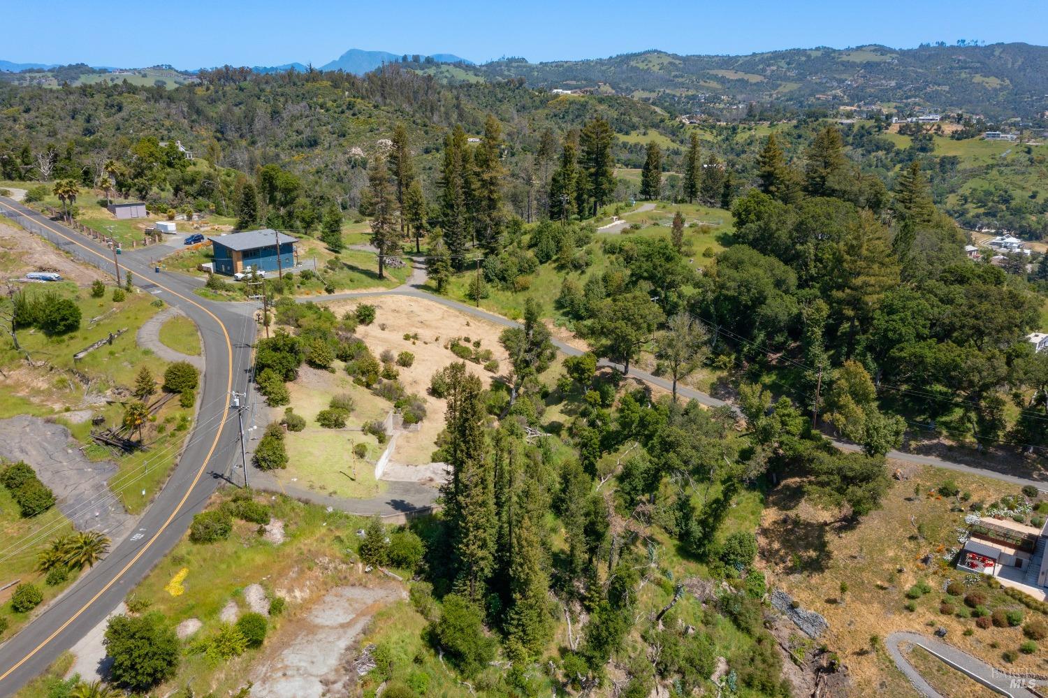 1058 Wikiup Drive Santa Rosa, CA 95403 - Photo 10 of 25