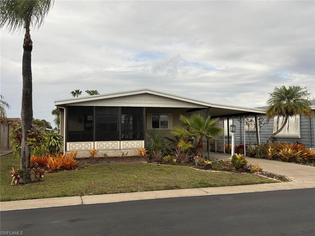 83 Pacific Way, Unit 83 Naples, FL 34104 - Photo 2 of 10