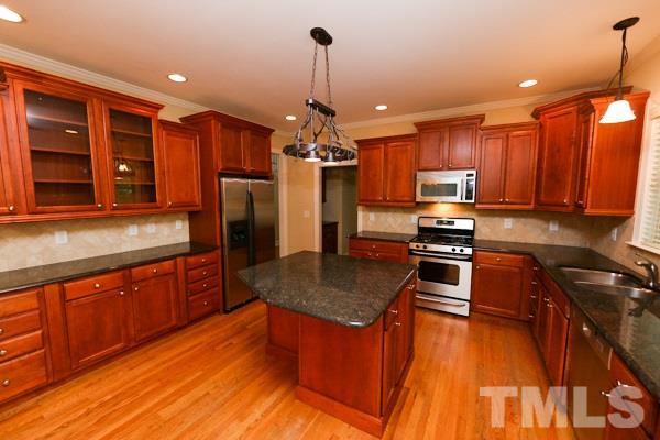 8118 Dreamy Way Raleigh, NC 27613 - Photo 9 of 18