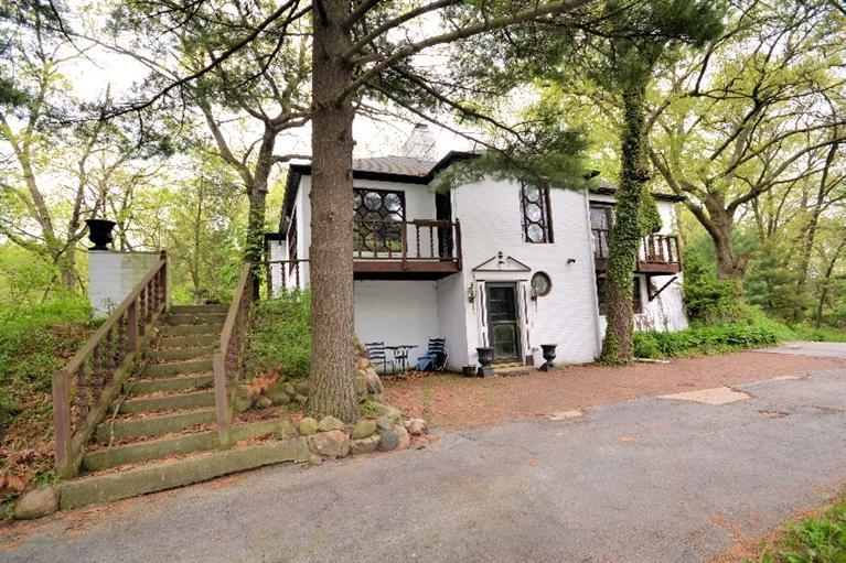 135 Ogden Road Ogden Dunes, IN 46368 - Photo 1 of 10 767x511