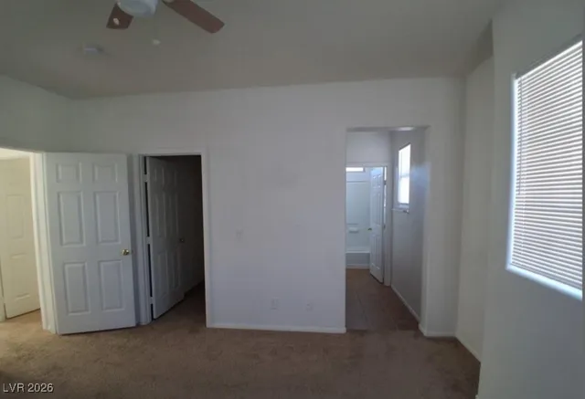 $1,600 | 1215 Oak Village Avenue, Las Vegas, NV 89183