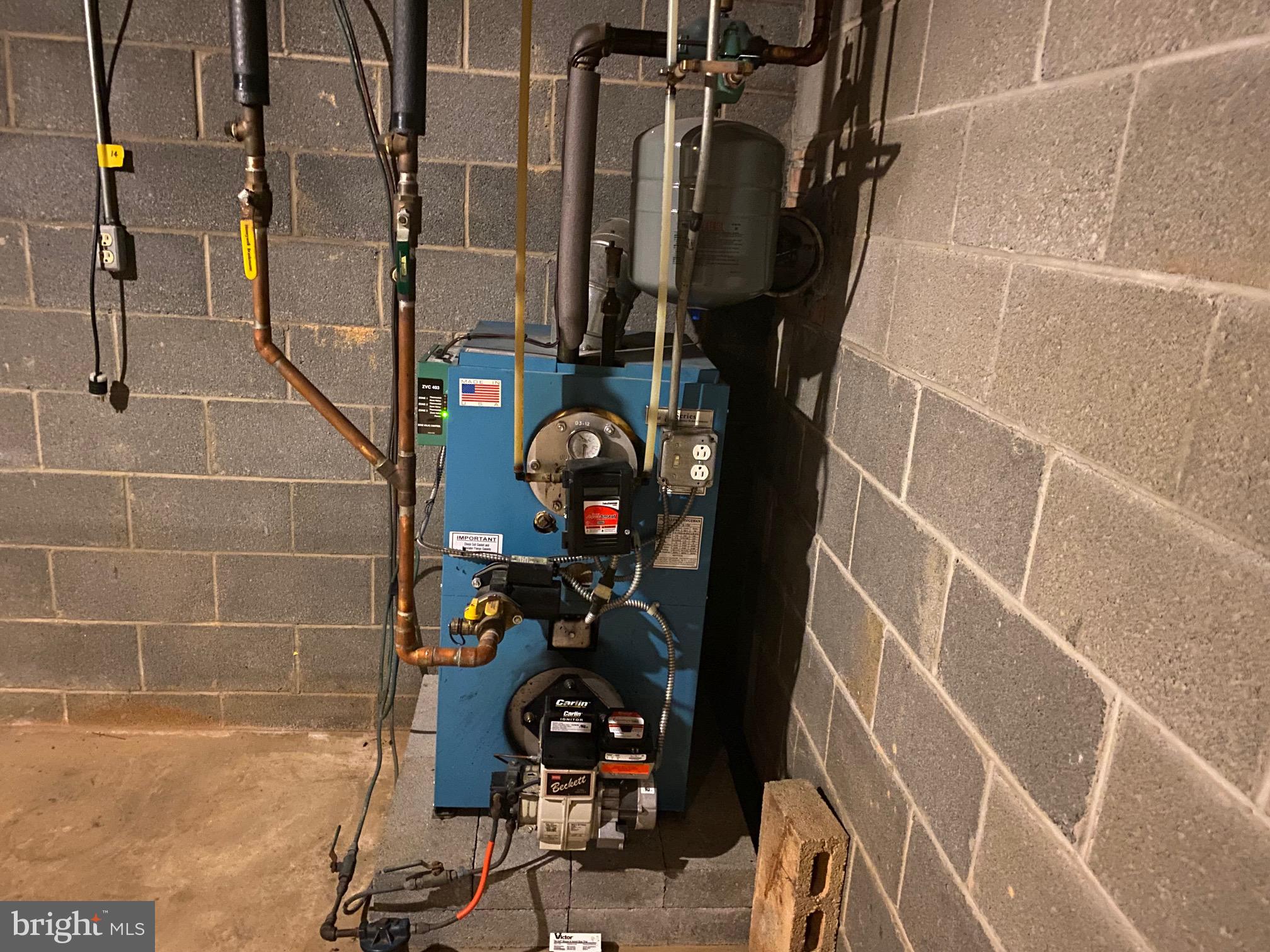 935 Solar Drive Lebanon, PA 17046 - Photo 12 of 15