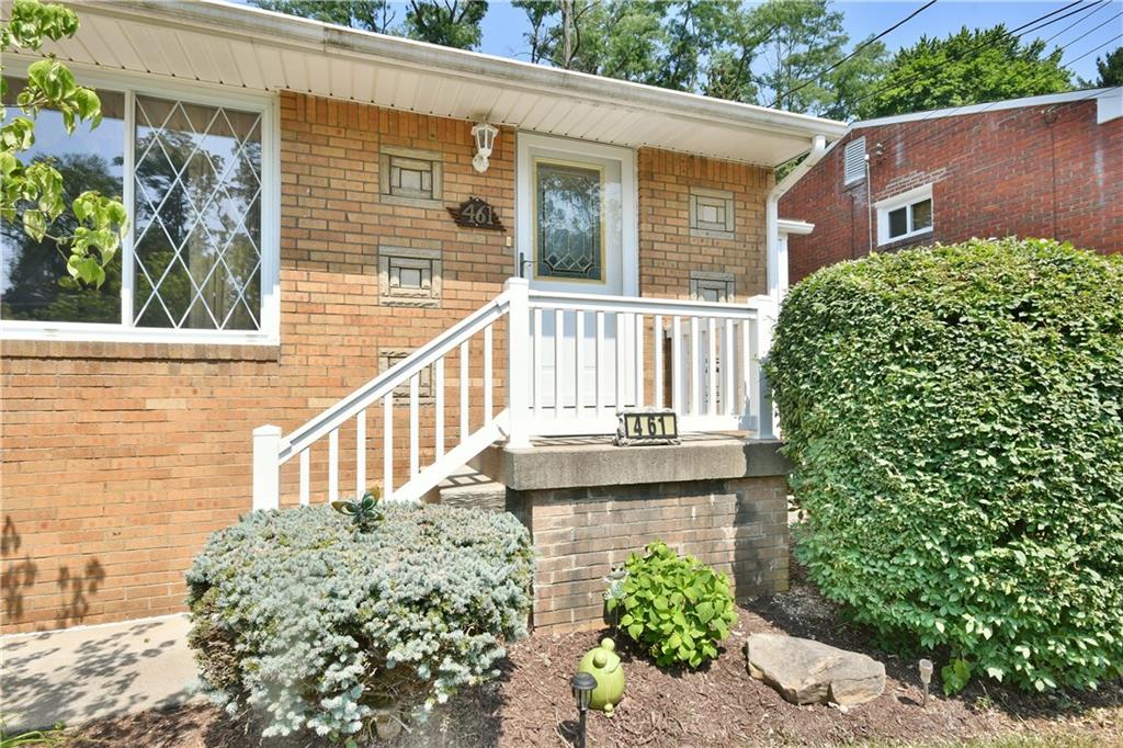461 Spring Valley Road West Mifflin, PA 15122 - Photo 3 of 25 Gallery Image 3