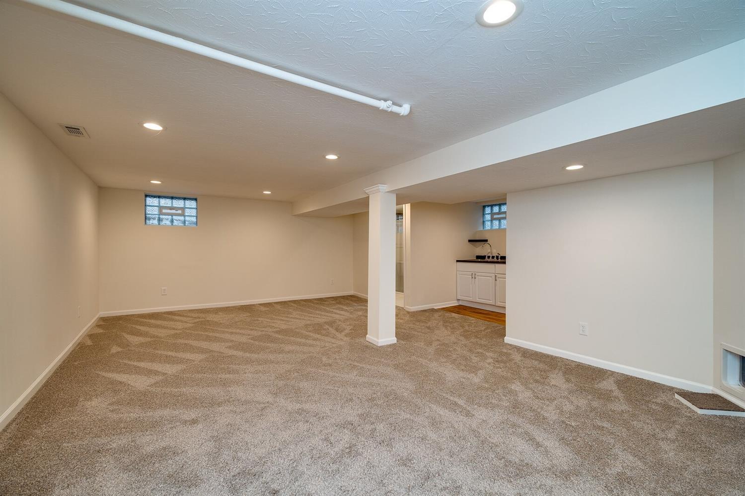 6043 Red Bank Road Cincinnati, OH 45213 - Photo 26 of 40 Gallery Image 26