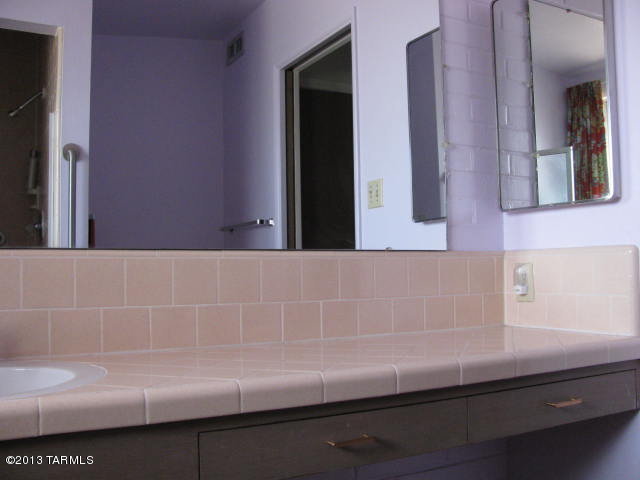 1975 East Kleindale Road Tucson, AZ 85719 - Photo 36 of 50 Gallery Image 36