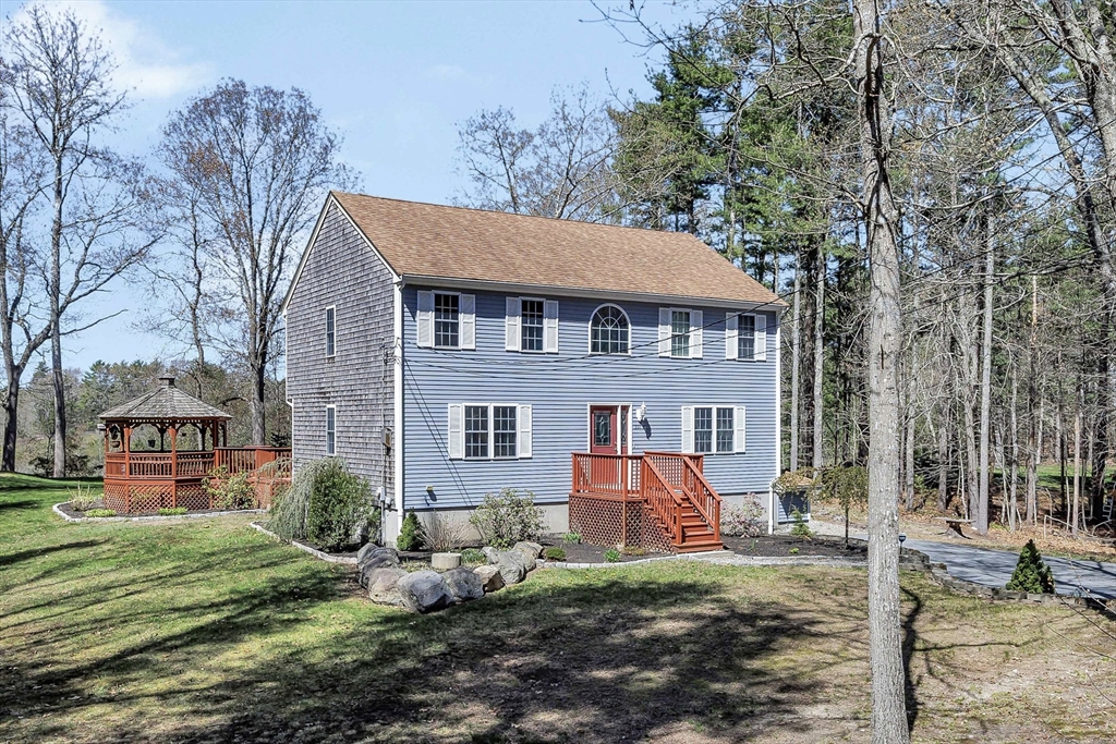 331 Braley Hill Road Rochester, MA 02770 - Photo 2 of 42