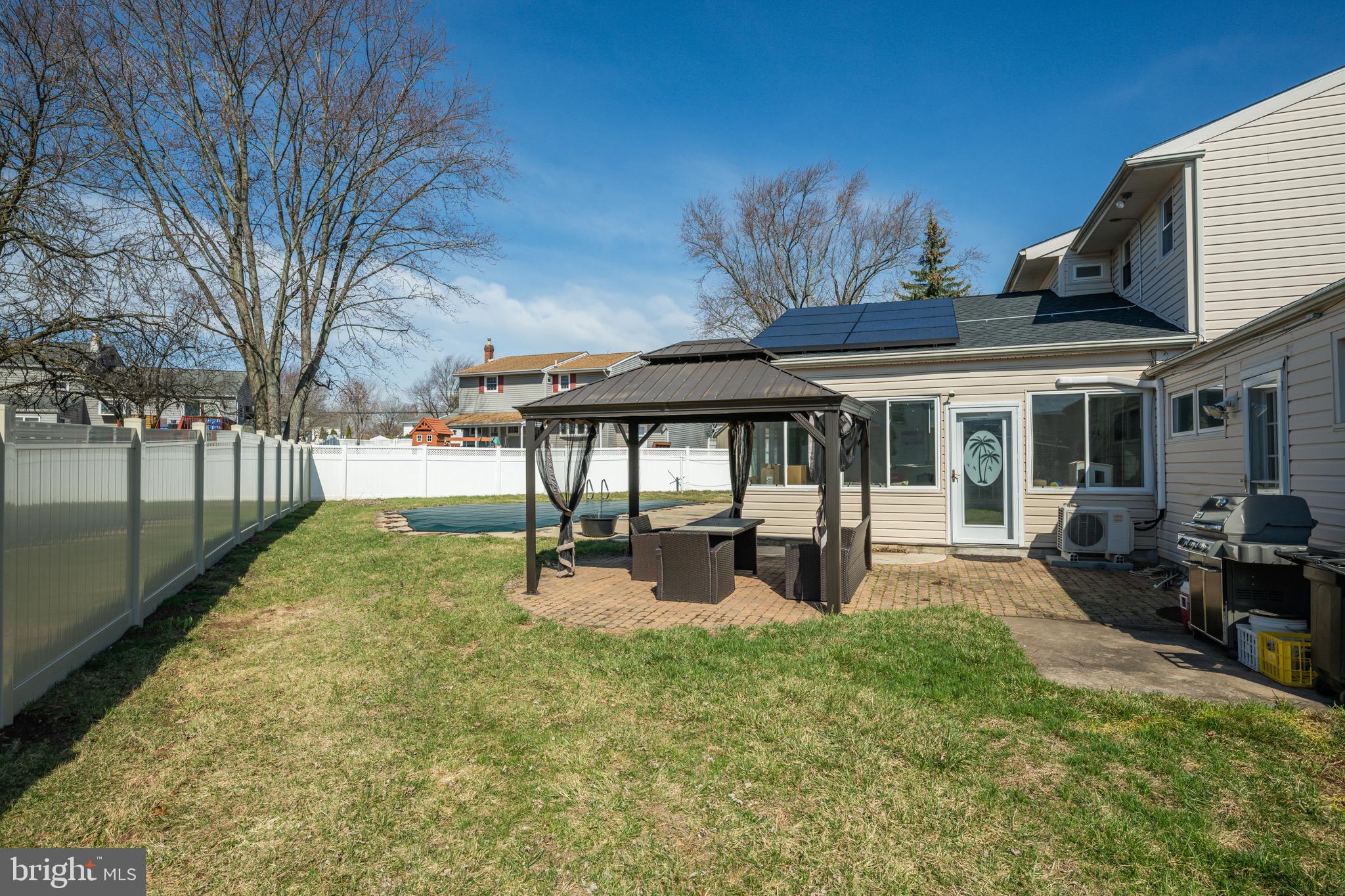 1087 Roberts Road Warminster, PA 18974 - Photo 33 of 36 Gazebo stays!
