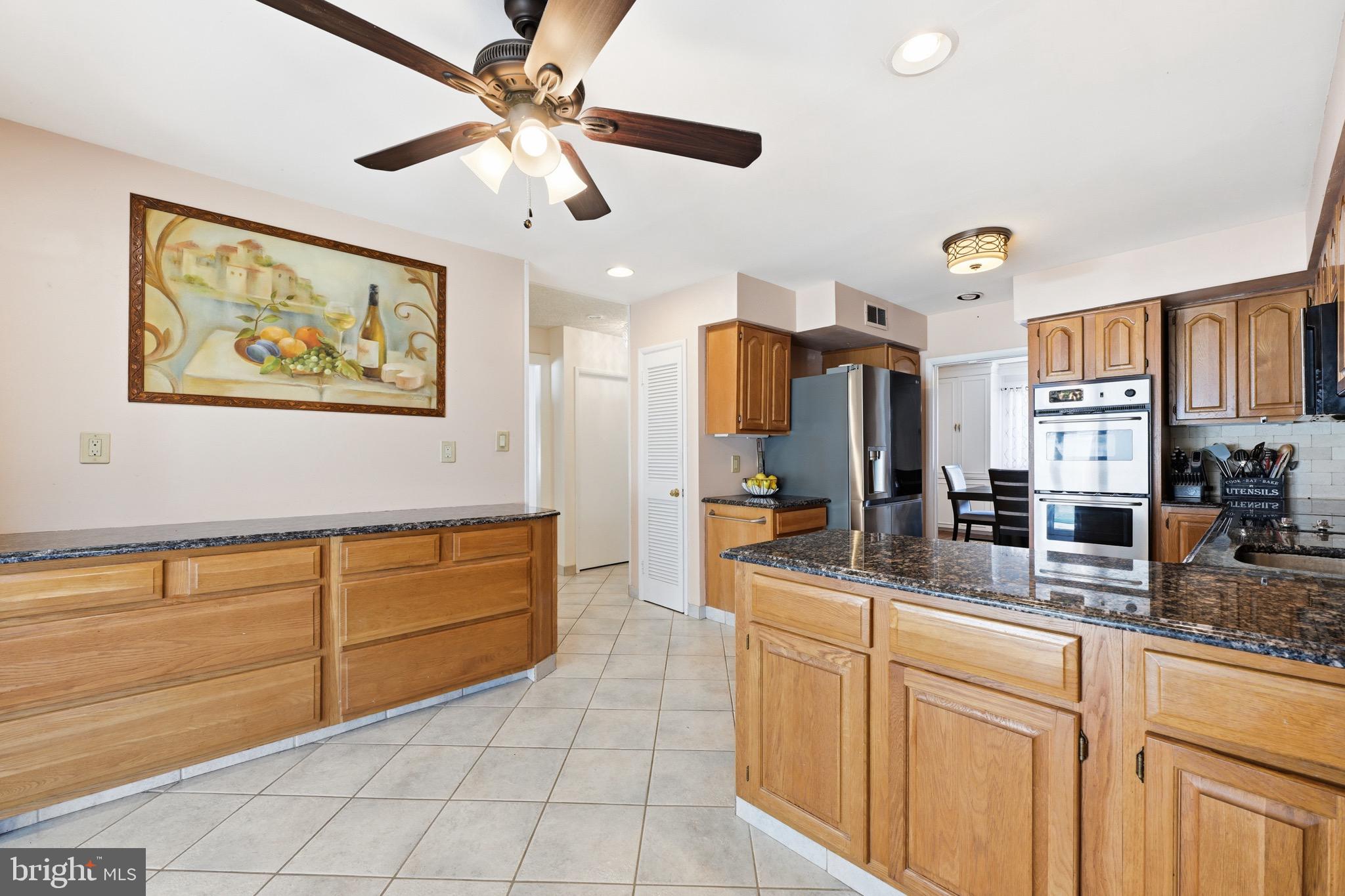 1087 Roberts Road Warminster, PA 18974 - Photo 10 of 36 Need storage? We've got you covered!