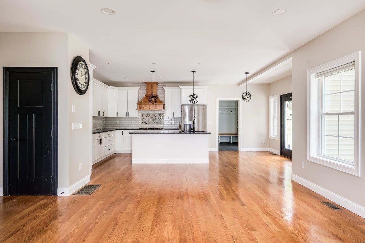 11 Ski Tow Road Weare, NH 03281 - Photo 12 of 49