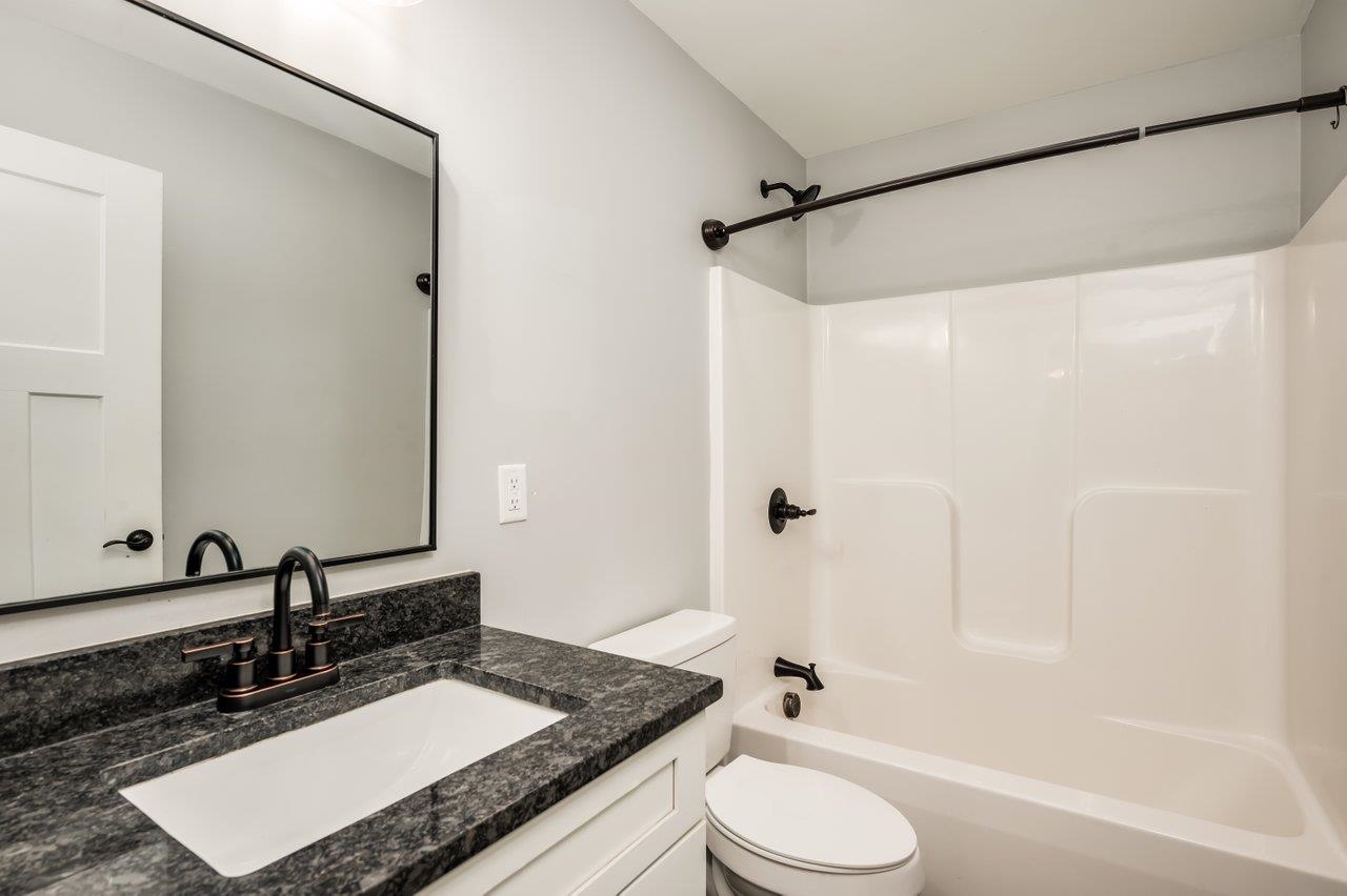 11 Ski Tow Road Weare, NH 03281 - Photo 23 of 49