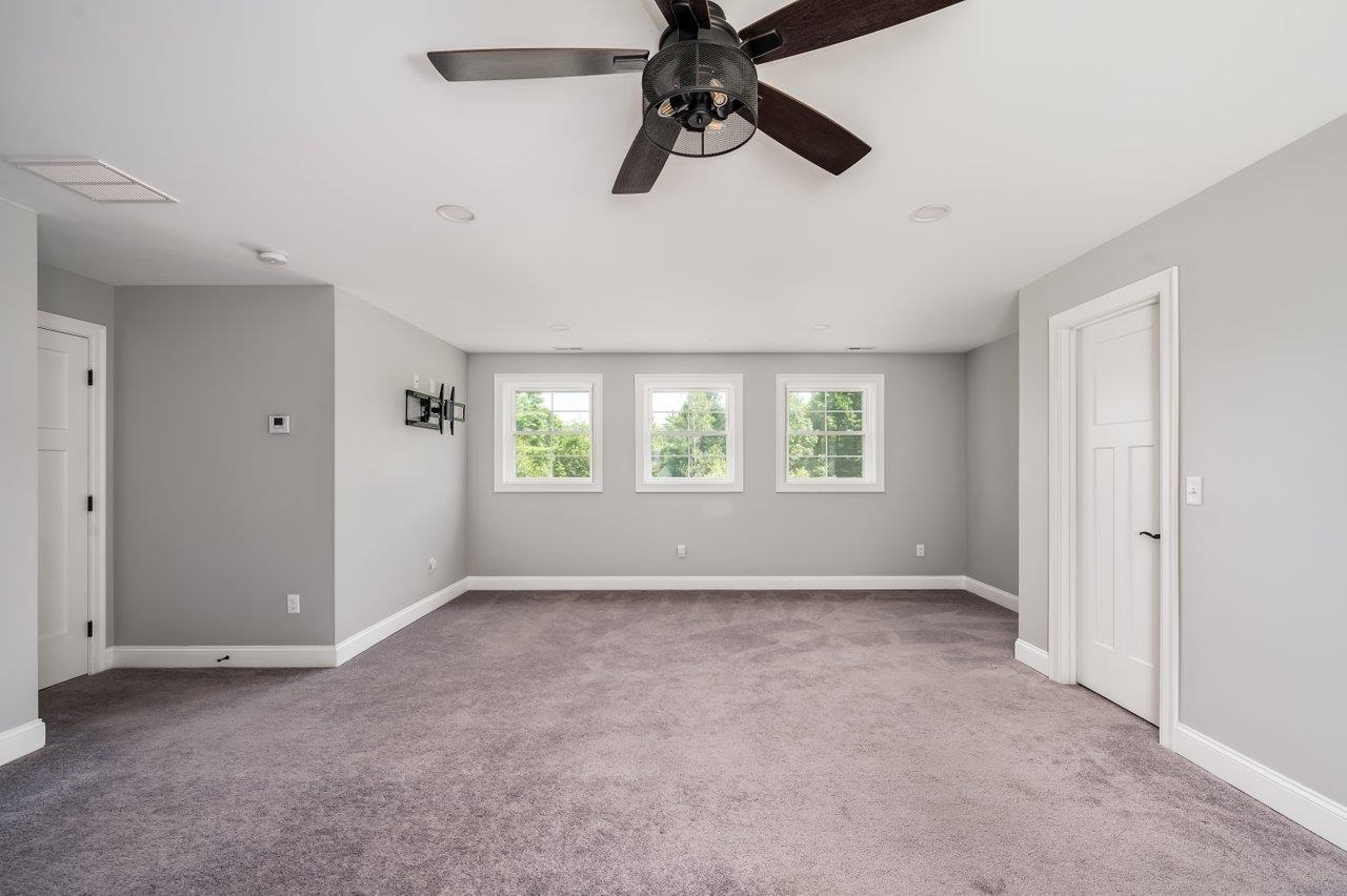 11 Ski Tow Road Weare, NH 03281 - Photo 25 of 49