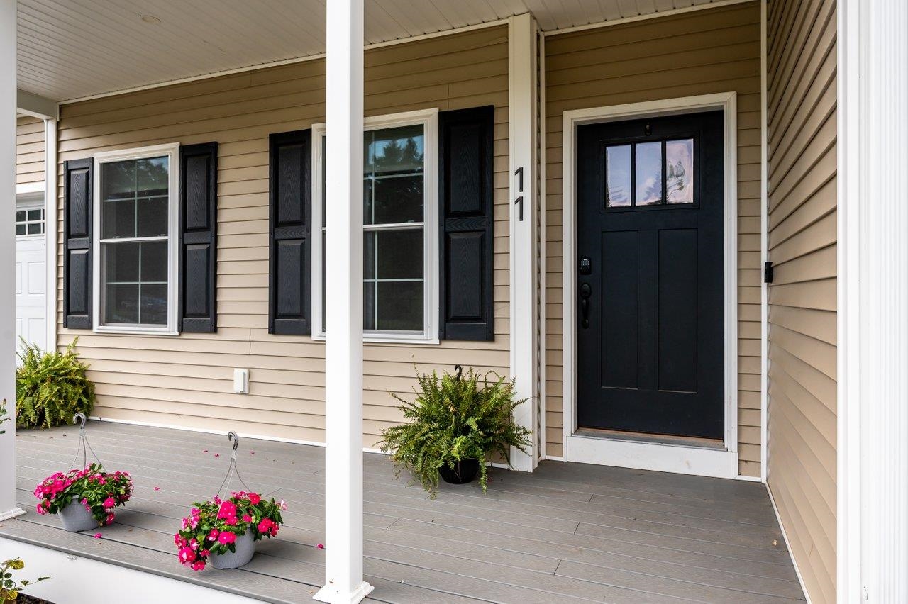 11 Ski Tow Road Weare, NH 03281 - Photo 3 of 49