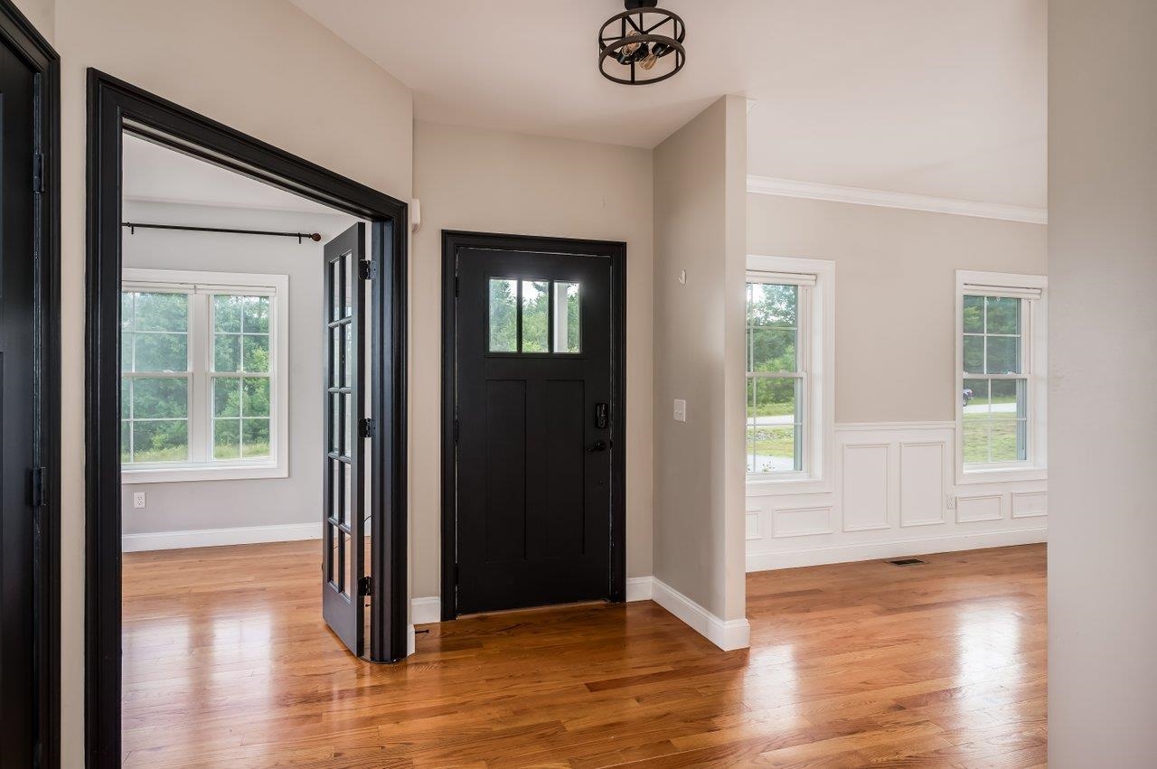 11 Ski Tow Road Weare, NH 03281 - Photo 4 of 49