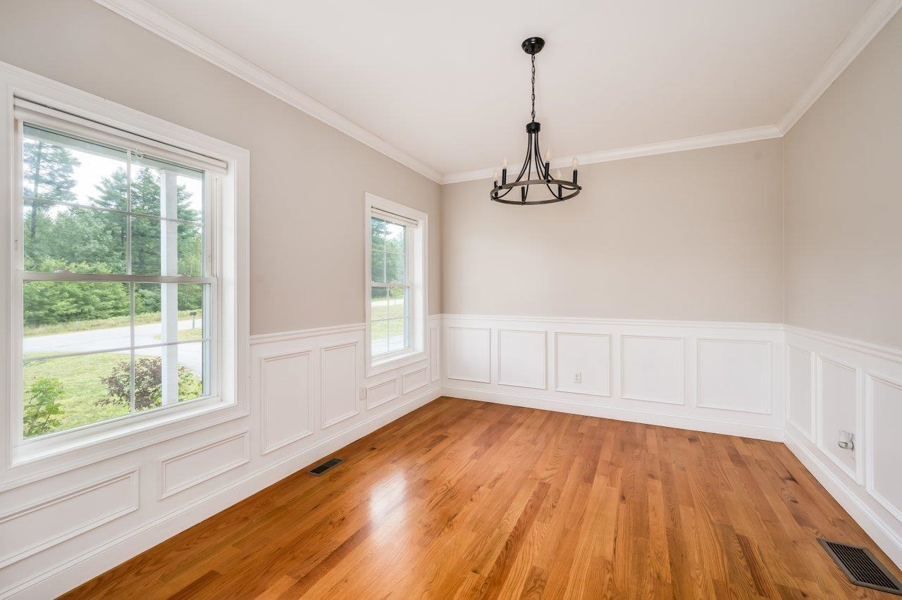 11 Ski Tow Road Weare, NH 03281 - Photo 6 of 49