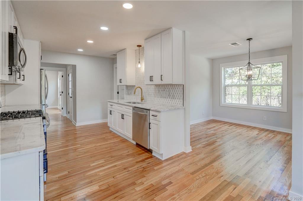 2826 Cowles Road Charlotte, NC 28208 - Photo 8 of 33 Gallery Image 8